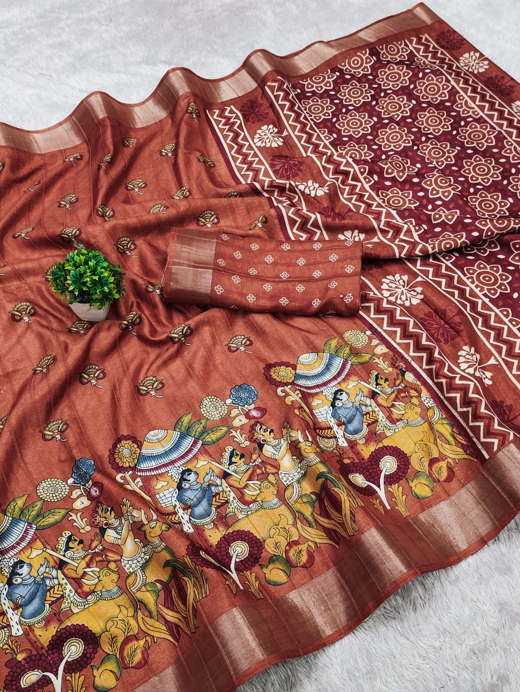 NEW DESIGN DOLA SILK FABRIC SAREE. WITH JEQURD - ANIBEY